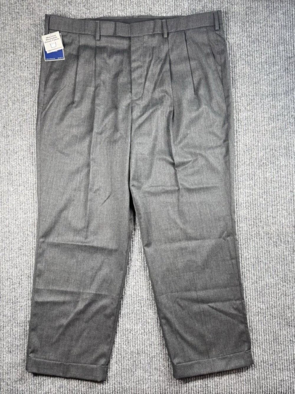 Dockers Dress Pants Men’s 40x30 Gray Wool Blend Pleated Relaxed Fit Flex Waist